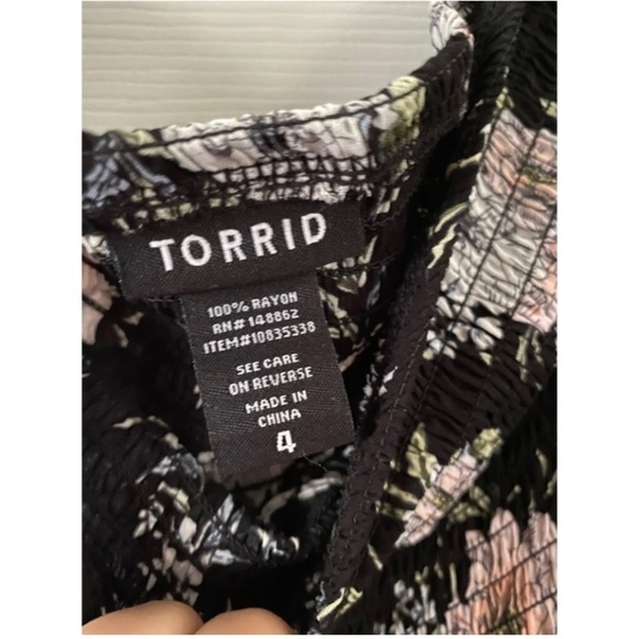 TORRID Black Floral Off The Shoulder Top - Picture 7 of 7